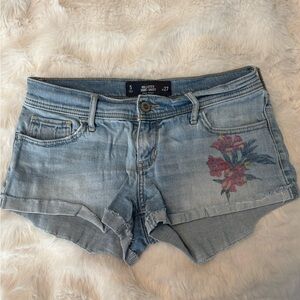 Hollister Light Blue Floral Jean Shorts Y2K low Rise